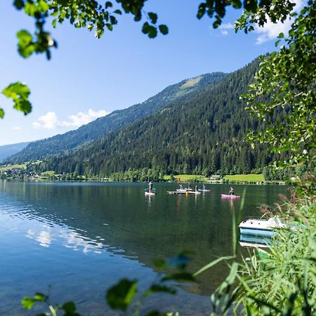 Hotel Alte Post Feld am See Exteriör bild