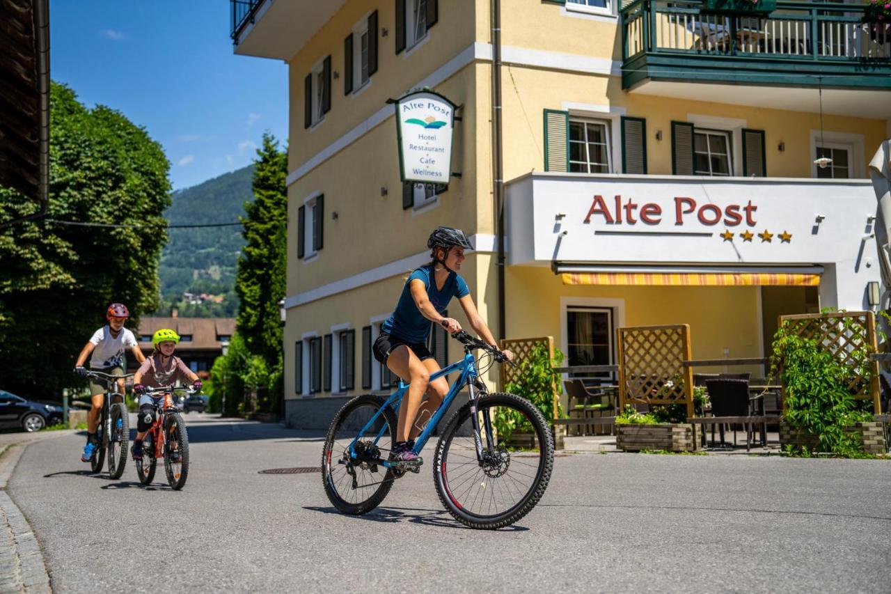 Hotel Alte Post Feld am See Exteriör bild